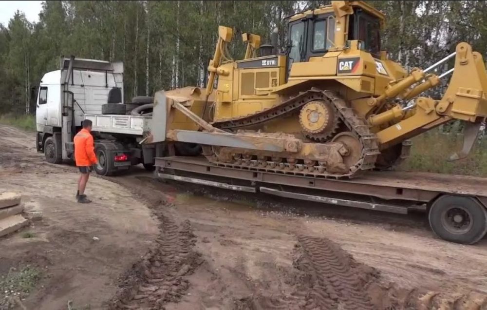 Бульдозер Бульдозеры в аренду CAT D7R, Komatsu D375A взять в аренду, заказать, цены, услуги - Саранск