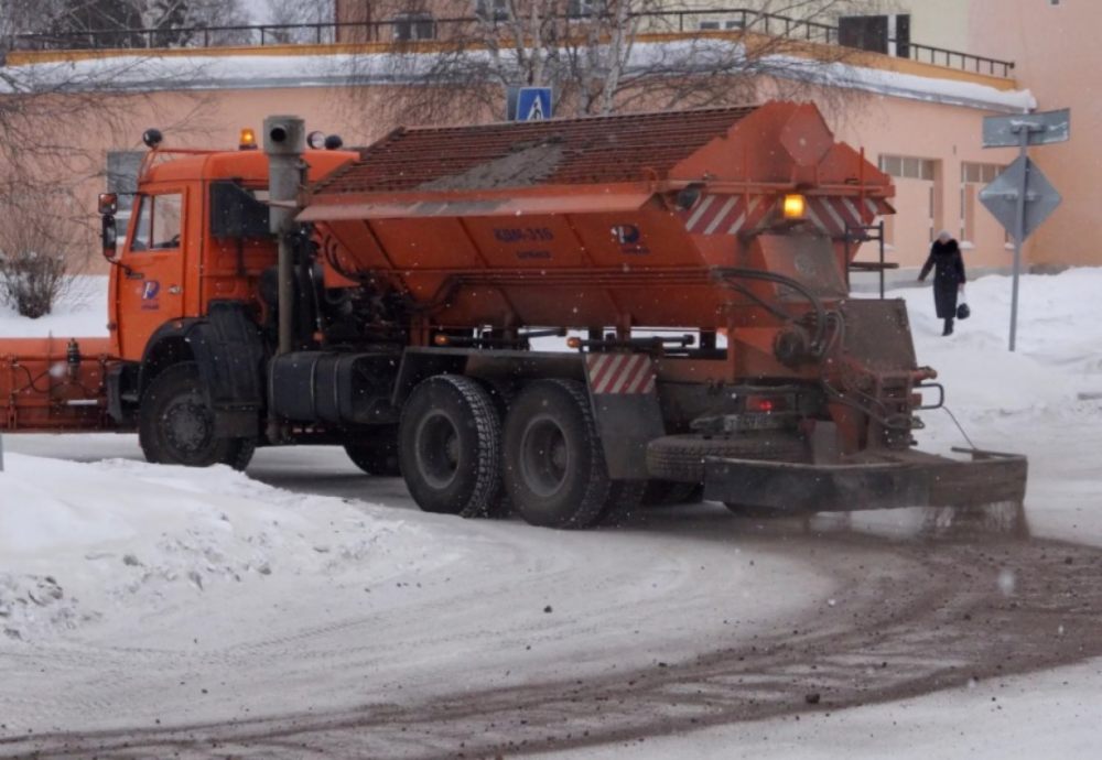 Пескоразбрасыватель КДМ-316 взять в аренду, заказать, цены, услуги - Саранск