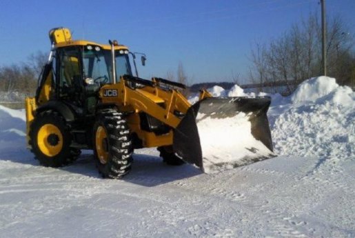 Уборка и вывоз снега спецтехникой стоимость услуг и где заказать - Саранск