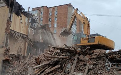 Промышленный снос и демонтаж зданий спецтехникой - Саранск, цены, предложения специалистов