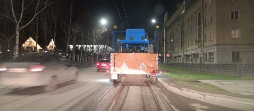 Уборка улиц и дорог спецтехникой и дорожными уборочными машинами стоимость услуг и где заказать - Саранск