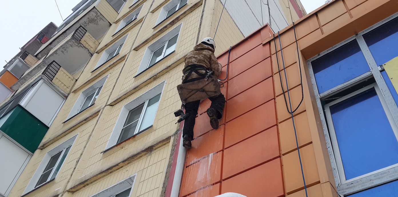Услуги промышленных альпинистов для высотных работ в Комсомольском